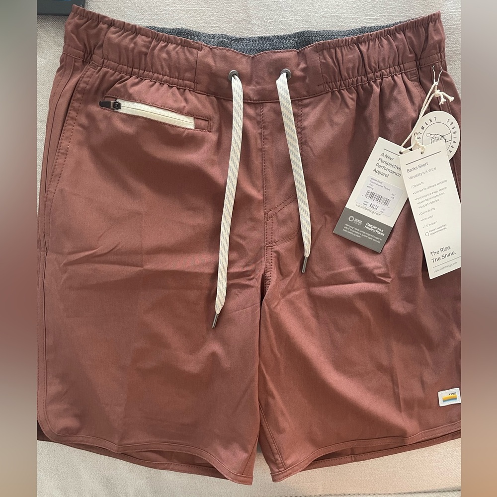 Vuori Banks Shorts men’s XS hazelnut linen texture
